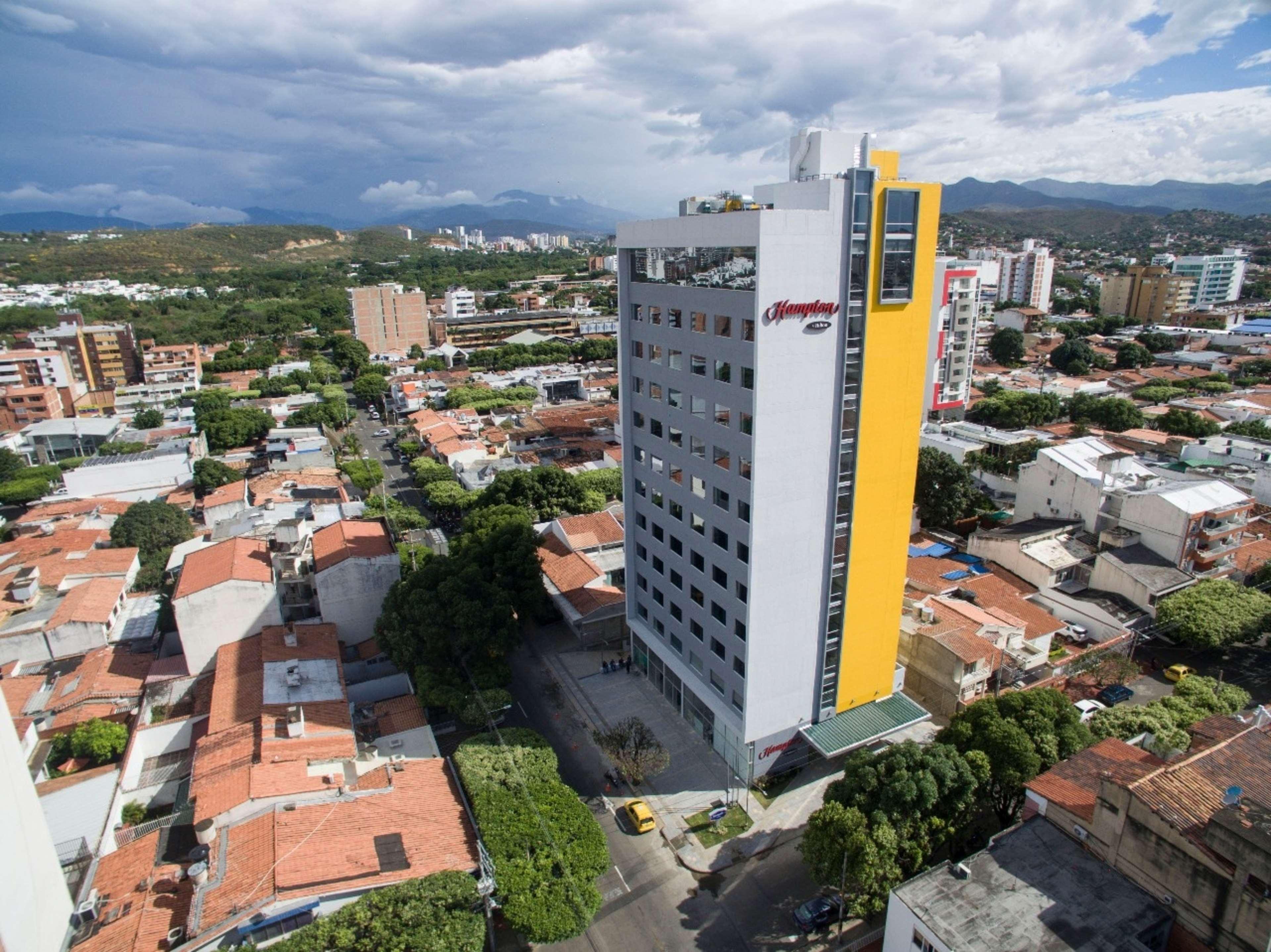 Hotel Hampton By Hilton Cúcuta Exterior foto
