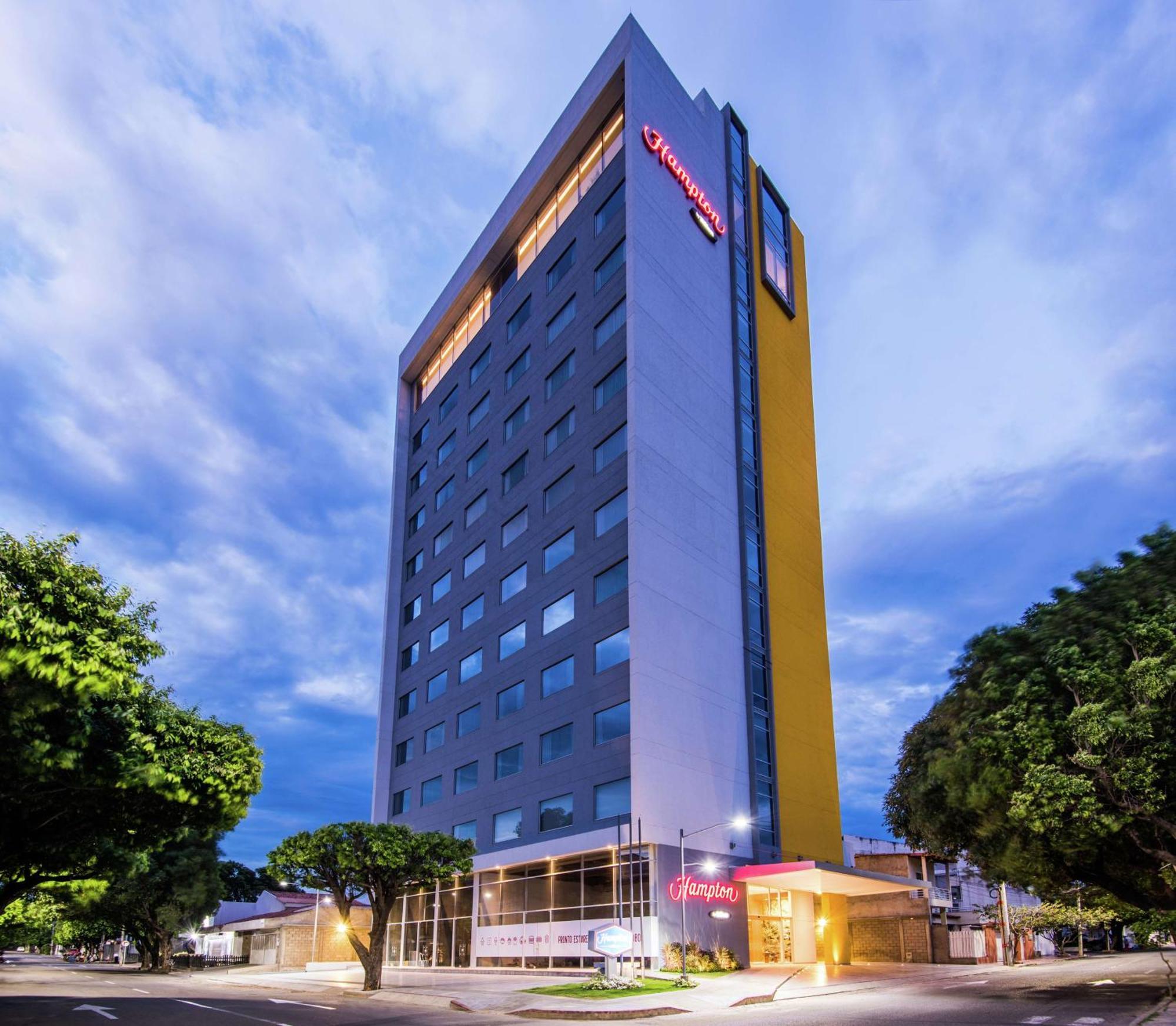Hotel Hampton By Hilton Cúcuta Exterior foto